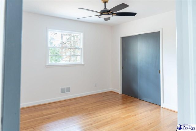 1815 Hampton Dr, Florence, SC 29505