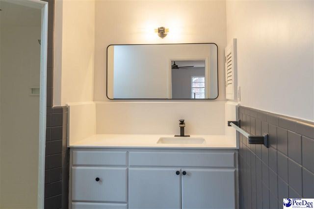 1815 Hampton Dr, Florence, SC 29505