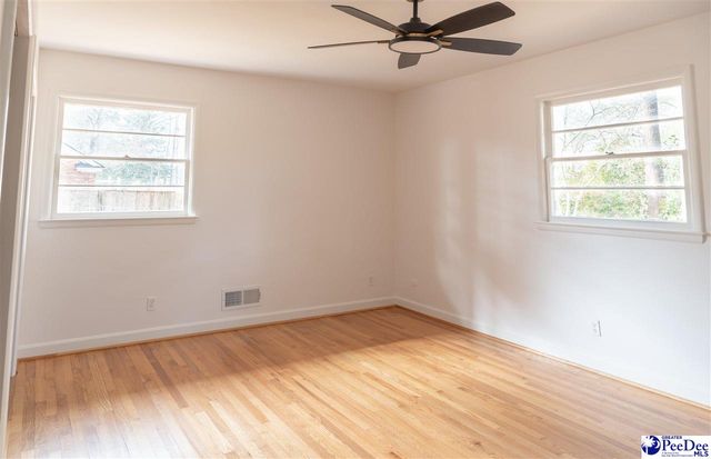 1815 Hampton Dr, Florence, SC 29505