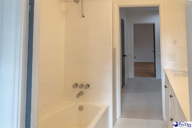 1815 Hampton Dr, Florence, SC 29505