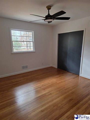 1815 Hampton Dr, Florence, SC 29505