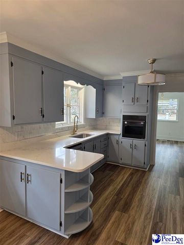 1815 Hampton Dr, Florence, SC 29505