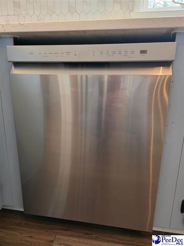 1815 Hampton Dr, Florence, SC 29505