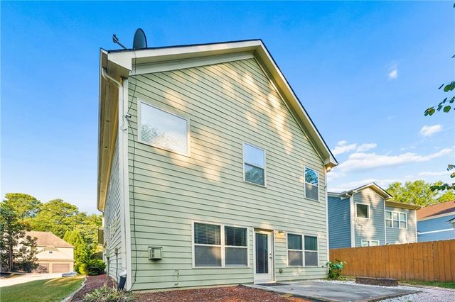 1589 Habershal Drive NW, Atlanta, GA 30318