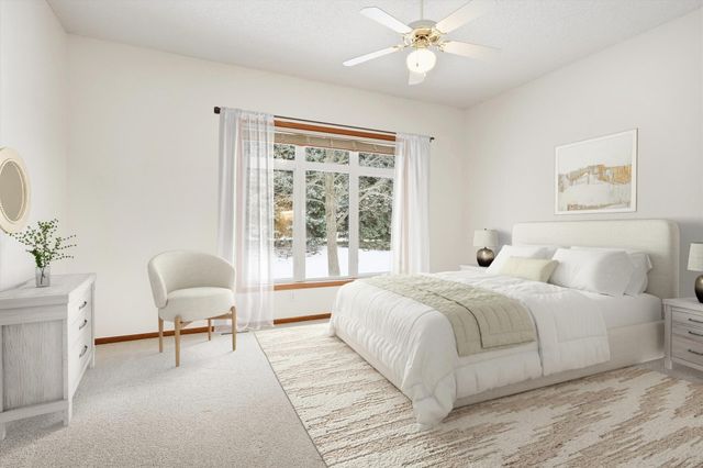 10395 Lancaster Cove, Woodbury, MN 55129