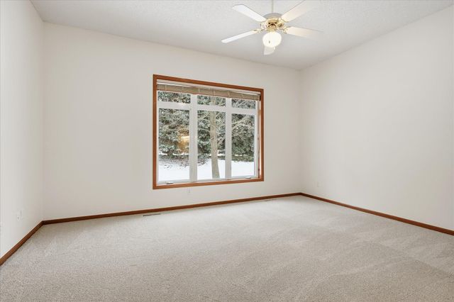 10395 Lancaster Cove, Woodbury, MN 55129