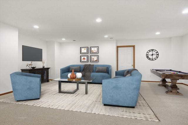 10395 Lancaster Cove, Woodbury, MN 55129