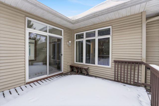 10395 Lancaster Cove, Woodbury, MN 55129