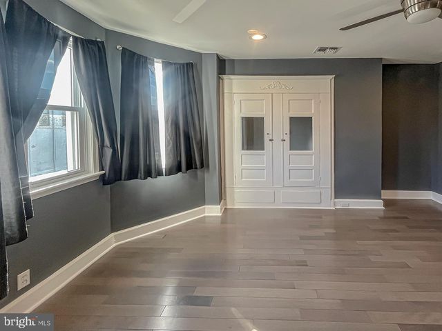 2866 CEDAR ST, Philadelphia, PA 19134