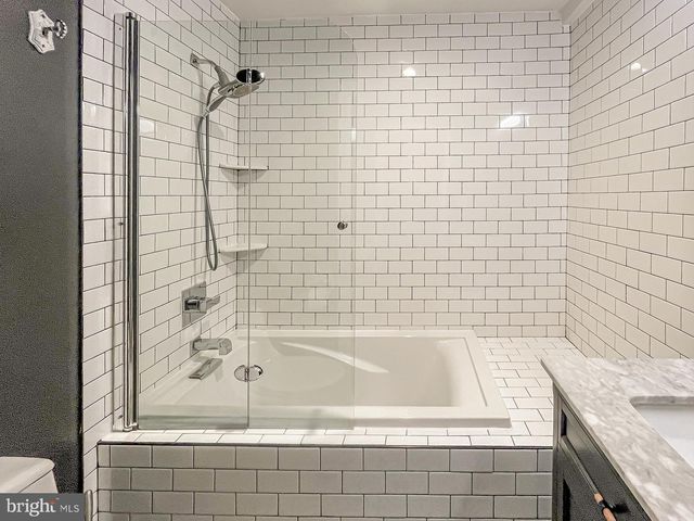 2866 CEDAR ST, Philadelphia, PA 19134