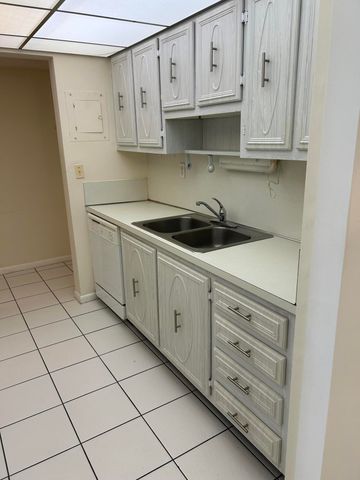 250 NE 20th Street 123s, Boca Raton, FL 33431