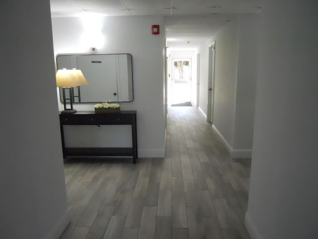 250 NE 20th Street 123s, Boca Raton, FL 33431