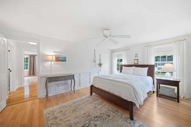 4 Brookview Circle, Tyngsborough, MA 01879