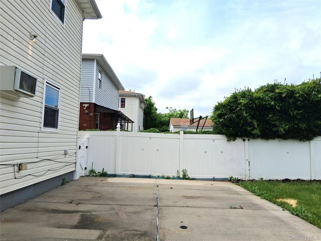 134-31 161ST Street, Jamaica, NY 11434