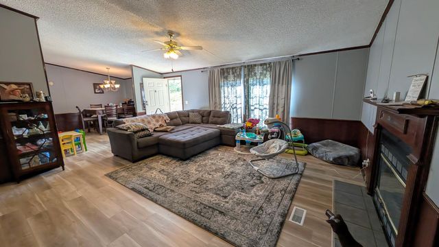 142 Bates Drive, Lafayette, GA 30728