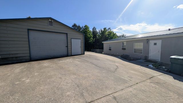 142 Bates Drive, Lafayette, GA 30728