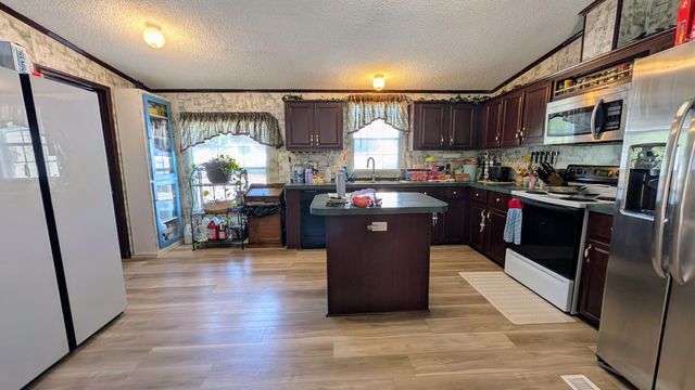 142 Bates Drive, Lafayette, GA 30728