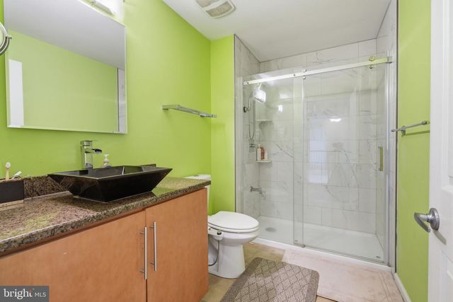 1935 HULMEVILLE RD, Bensalem, PA 19020