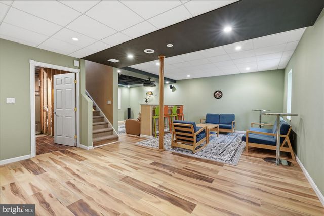 1935 HULMEVILLE RD, Bensalem, PA 19020