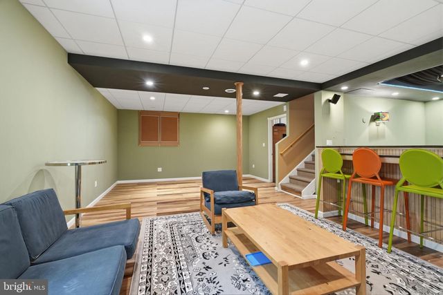 1935 HULMEVILLE RD, Bensalem, PA 19020