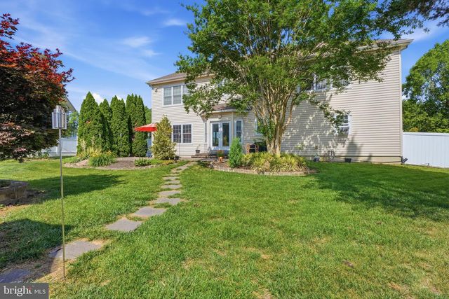 1935 HULMEVILLE RD, Bensalem, PA 19020