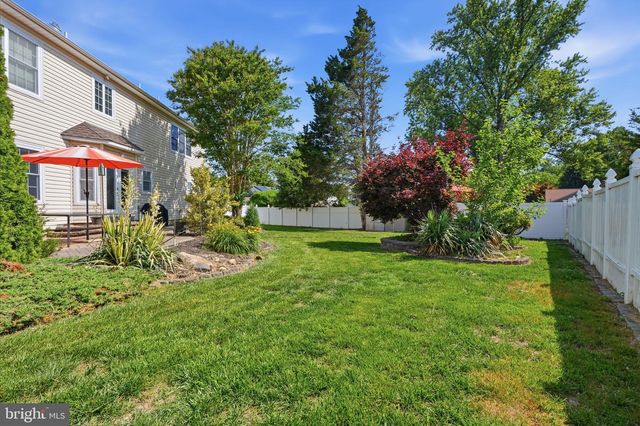 1935 HULMEVILLE RD, Bensalem, PA 19020