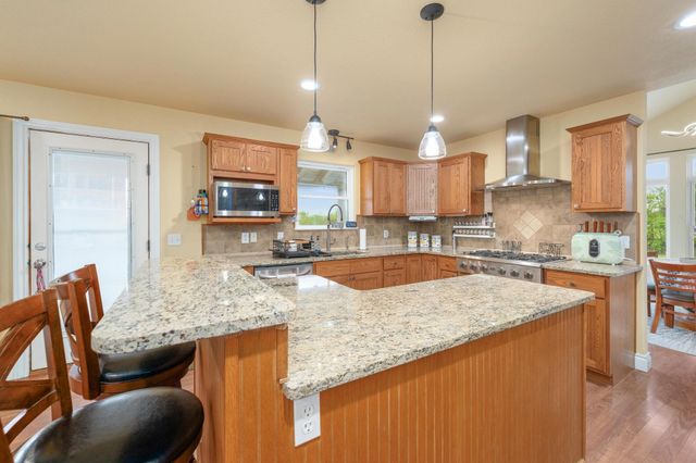 1460 E 117th Ct N, Sedgwick, KS 67135