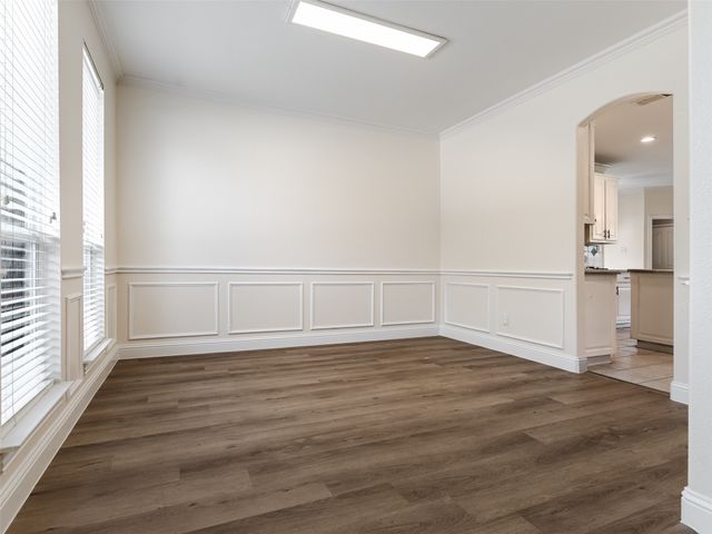 5601 Glenview Lane, The Colony, TX 75056