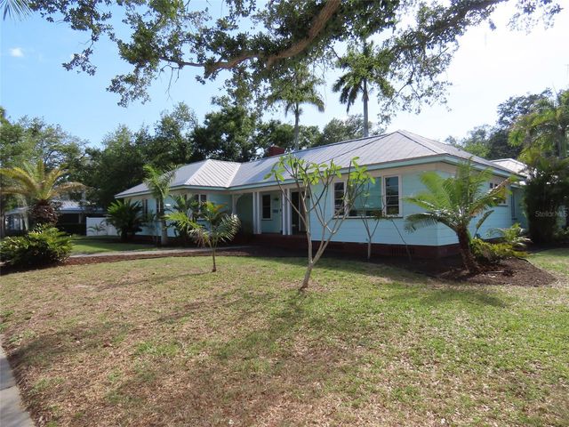 408 27TH STREET W, Bradenton, FL 34205