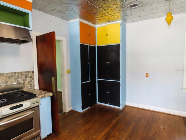 408 27TH STREET W, Bradenton, FL 34205