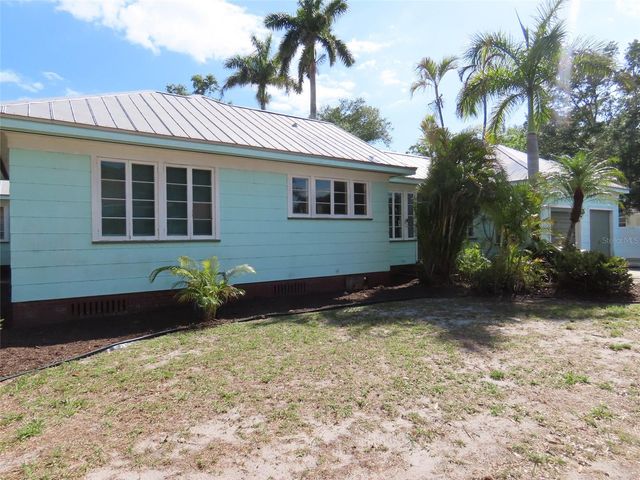 408 27TH STREET W, Bradenton, FL 34205