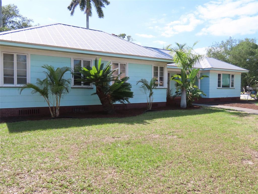 408 27TH STREET W, BRADENTON, FL 34205 — photo 2