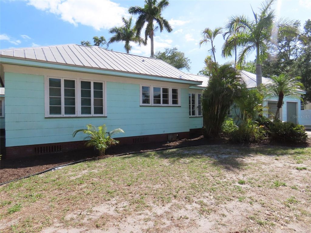 408 27TH STREET W, BRADENTON, FL 34205 — photo 4
