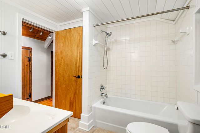 9904 Penny Road, Raleigh, NC 27606