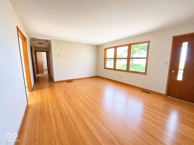 2005 W State Road 32, Crawfordsville, IN 47933