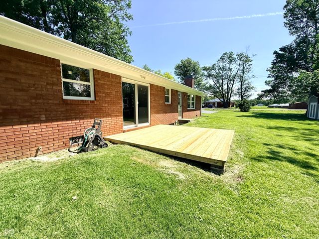 2005 W State Road 32, Crawfordsville, IN 47933