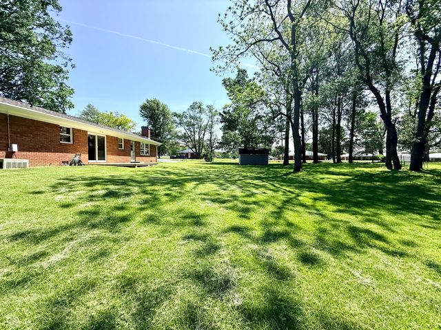2005 W State Road 32, Crawfordsville, IN 47933