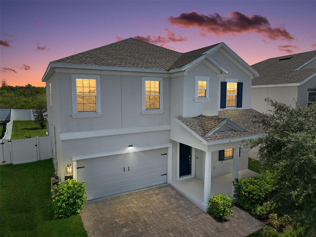 900 CARMILLION CT, Groveland, FL 34736