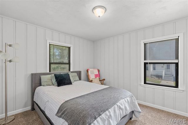 435 N Main Street, St Clair, MO 63077