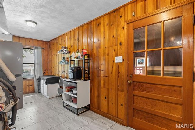 435 N Main Street, St Clair, MO 63077