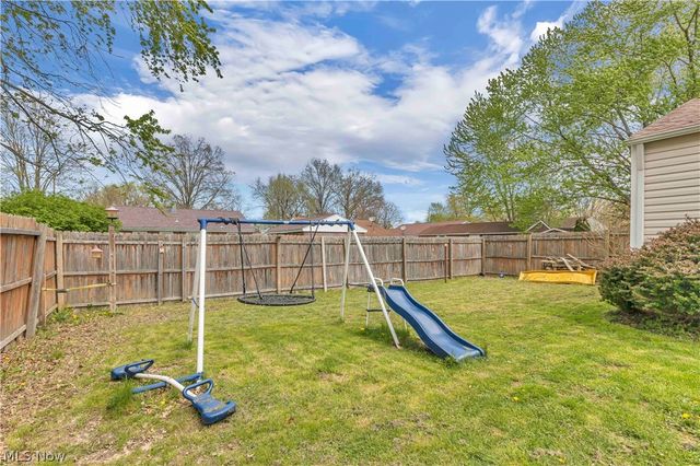 160 Rockdale Avenue, Youngstown, OH 44512