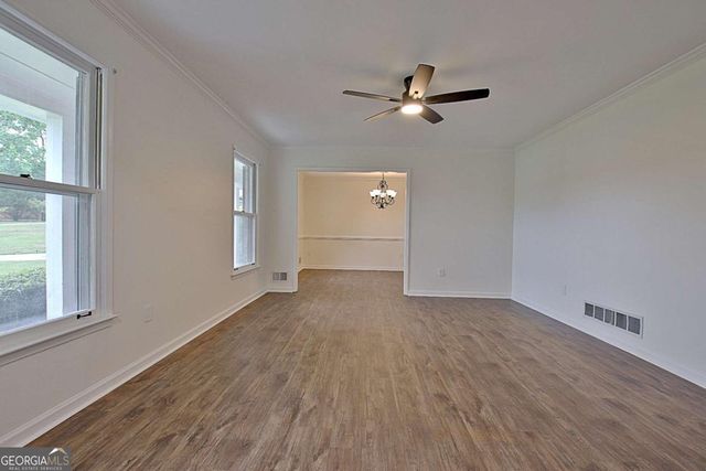105 Walden Way, Fayetteville, GA 30214