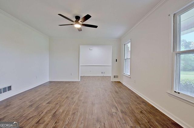 105 Walden Way, Fayetteville, GA 30214