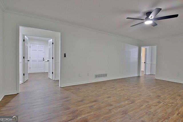 105 Walden Way, Fayetteville, GA 30214