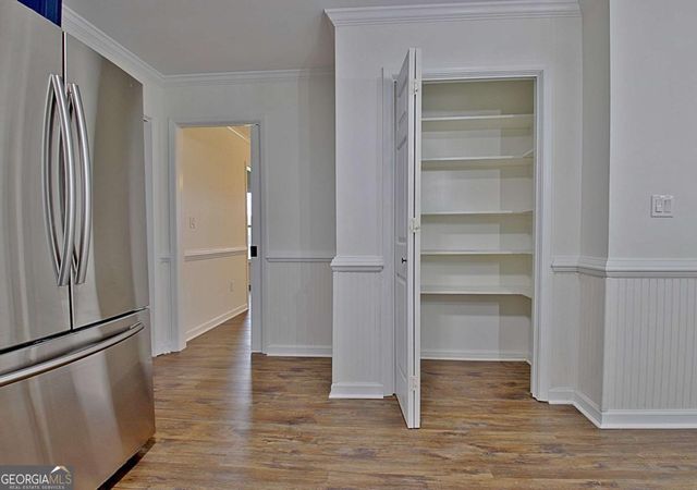 105 Walden Way, Fayetteville, GA 30214