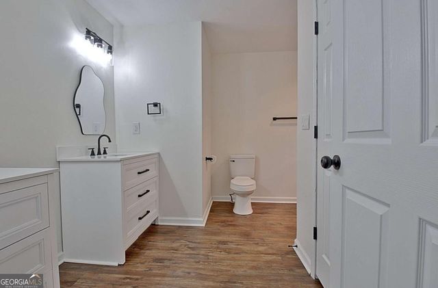105 Walden Way, Fayetteville, GA 30214