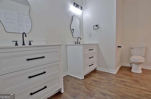 105 Walden Way, Fayetteville, GA 30214