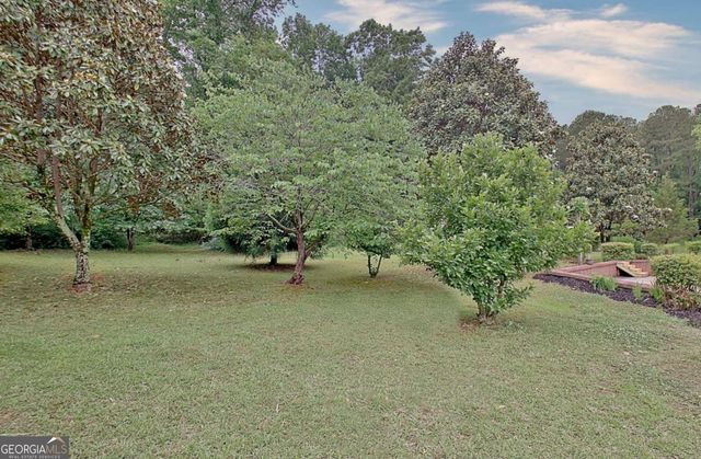 105 Walden Way, Fayetteville, GA 30214