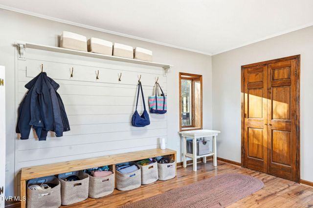 297 Beaver Road, Bluff City, TN 37618