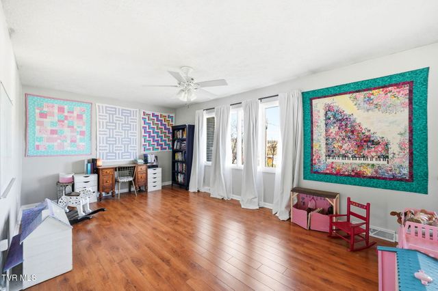 297 Beaver Road, Bluff City, TN 37618